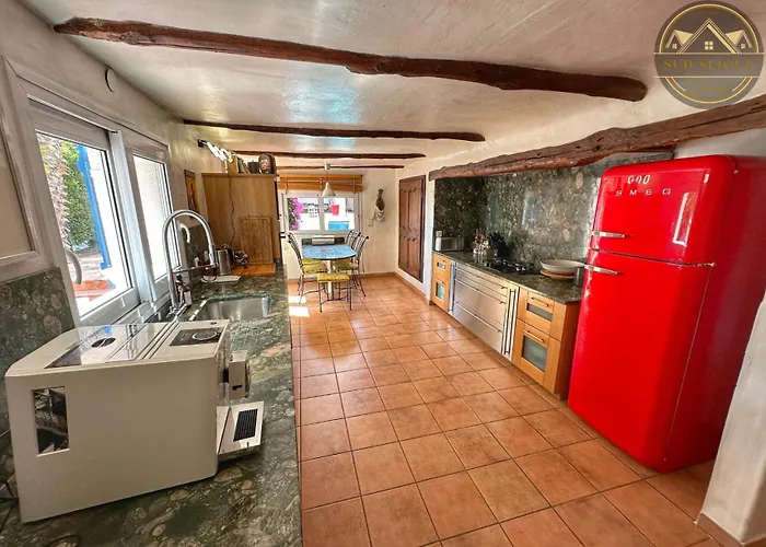 Mas M - D'exception - Piscine - Jeux Enfants - Bbq - Plancha - Cheminee - Calme - 5 - Sudsejourconciergerie *