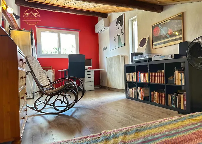 Mas M - D'exception - Piscine - Jeux Enfants - Bbq - Plancha - Cheminee - Calme - 5 - Sudsejourconciergerie Villa