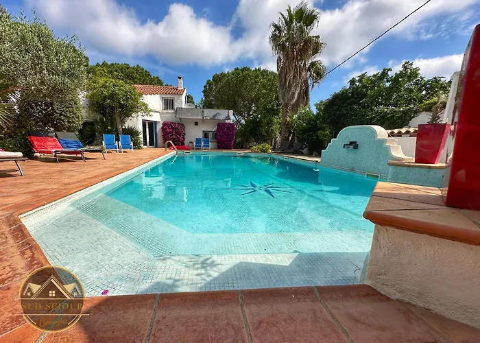 Mas M - D'exception - Piscine - Jeux Enfants - Bbq - Plancha - Cheminee - Calme - 5 - Sudsejourconciergerie * Perpignan