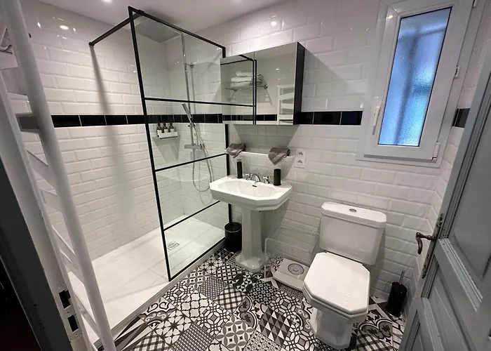 Villa Mas M - D'exception - Piscine - Jeux Enfants - Bbq - Plancha - Cheminee - Calme - 5 - Sudsejourconciergerie *